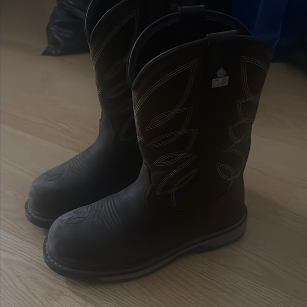Ariat Brown Cowboy Western Boots Classic Style